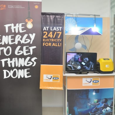 Lumos box Preparing for the signing