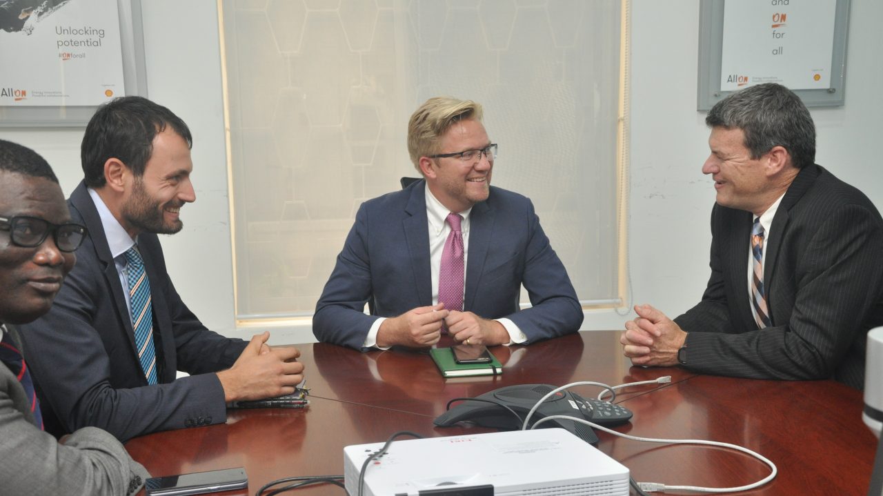 Wiebe and Lumos team discussing