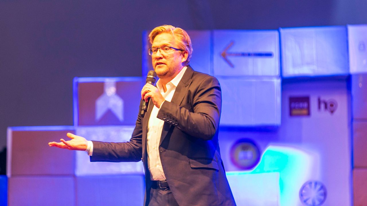 Dr. Wiebe Boer during his demo on “Nigeria’s off-grid energy revolution Challenges & opportunities at #TechpointInspired