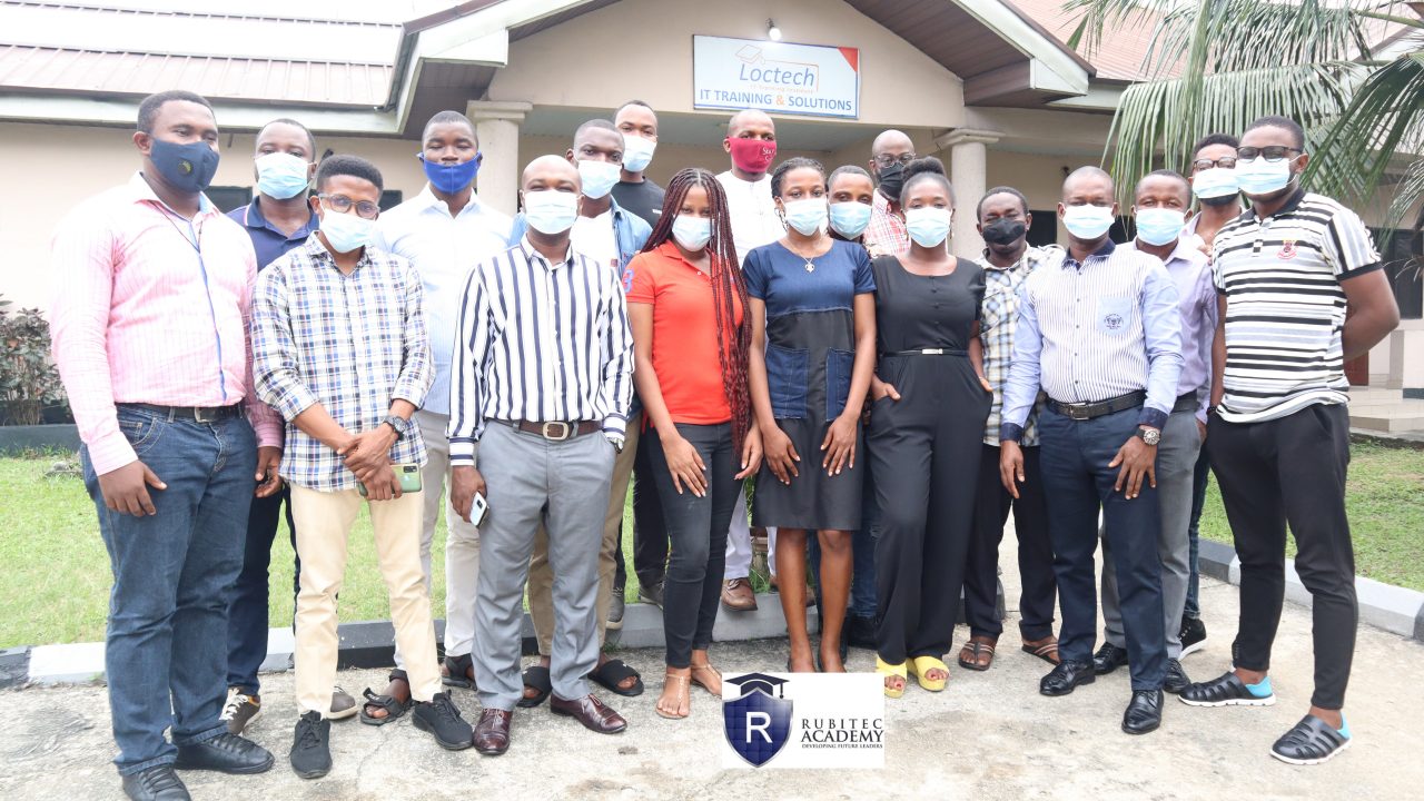 Group photo of Trainees