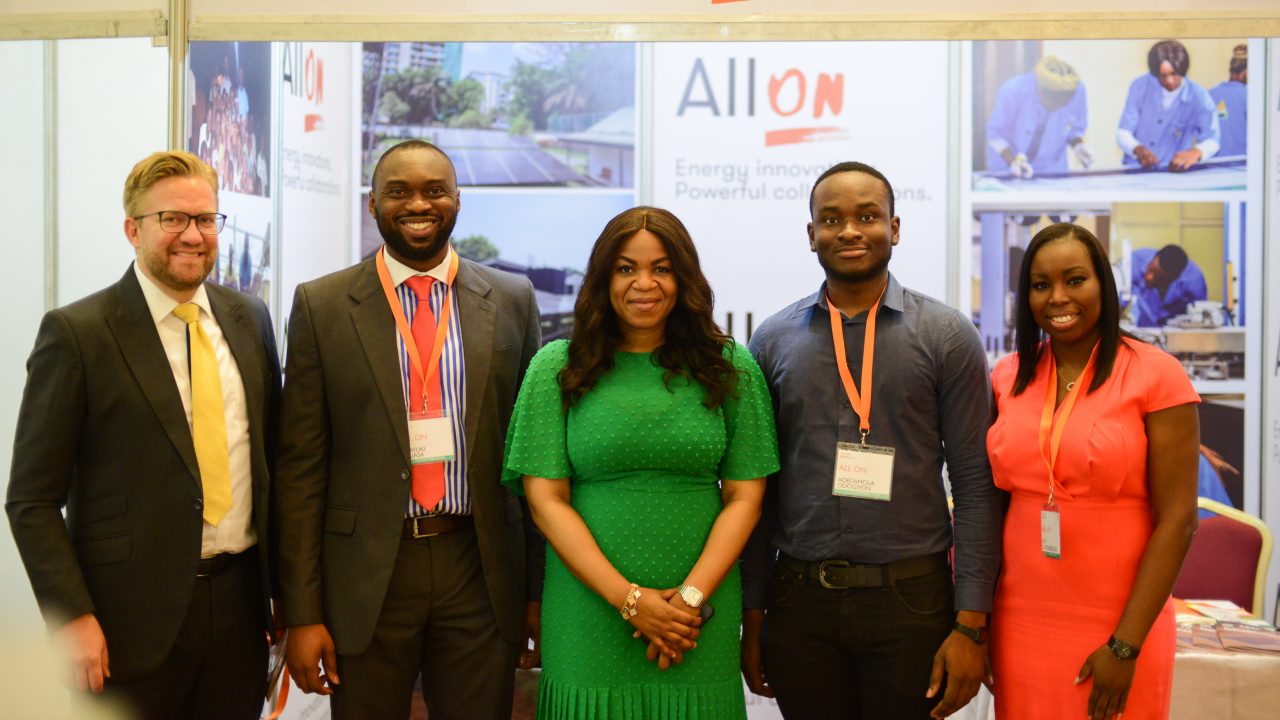 L R Wiebe Boer,Osayuki Eguasa, Damilola Ogunbiyi, Folawiyo Aminu, Eni Olatunbosun