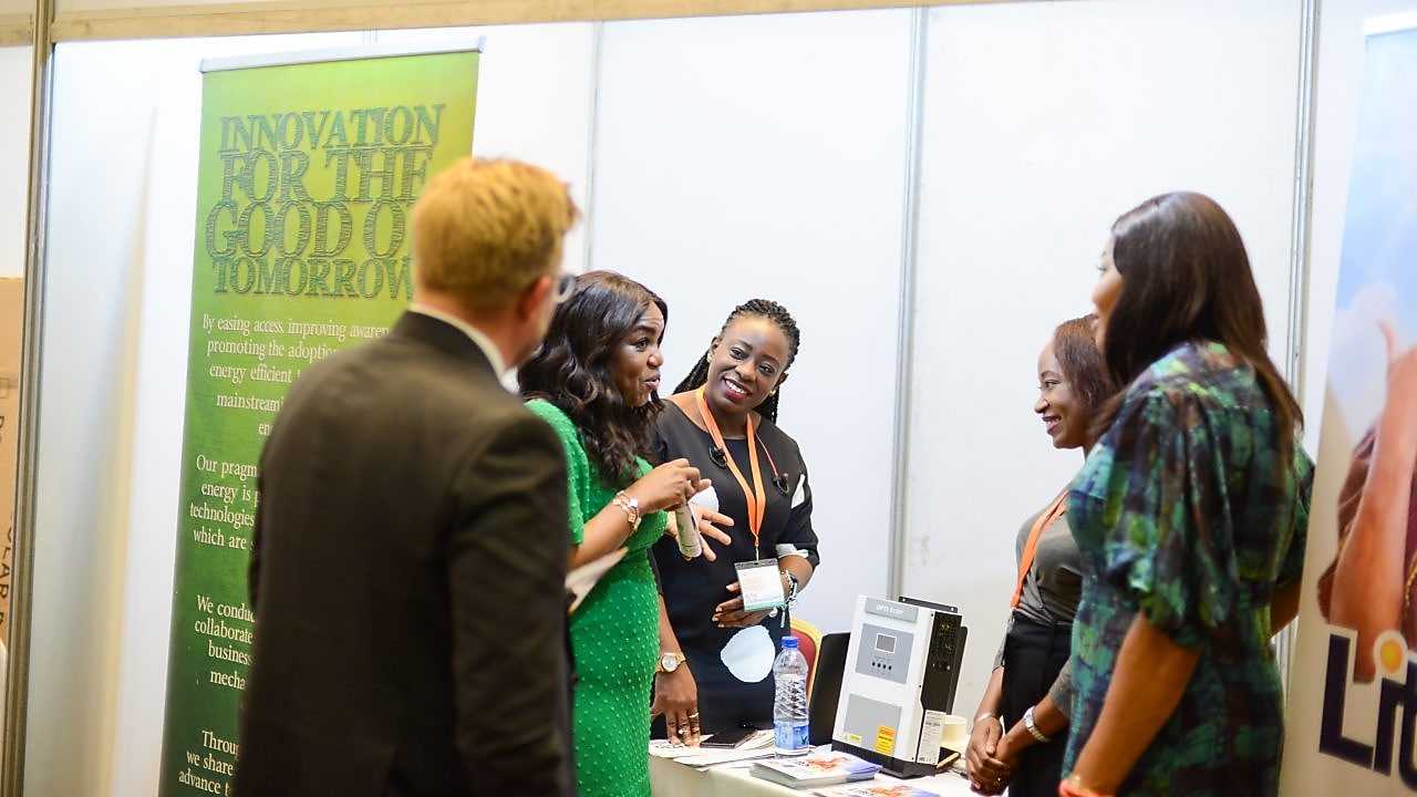 Wiebe Boer and Damilola Ogunbiyi visit the Creeds Energy Booth
