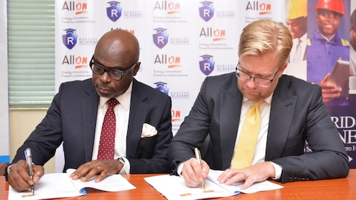 Bolade Soremekun and Wiebe Boer